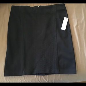 NWT Laundry By Shelli Segal Black Skirt so. 10